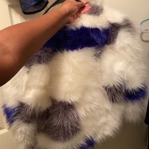 Faux fur short jacket